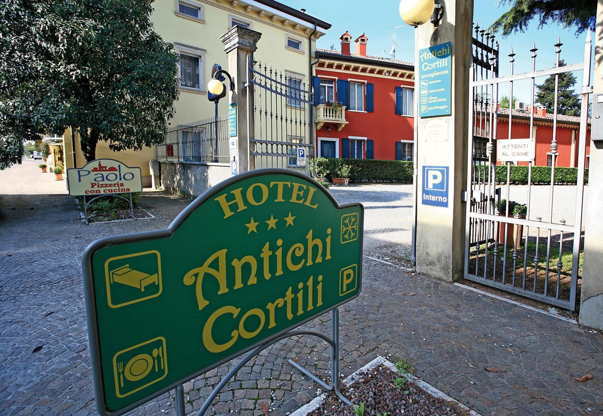 Antichi Cortili Hôtel Dossobuono